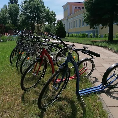 Esplanade, Dependance Monti Frantiskovy Lazne