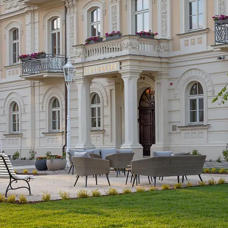 Esplanade, Dependance Monti Frantiskovy Lazne