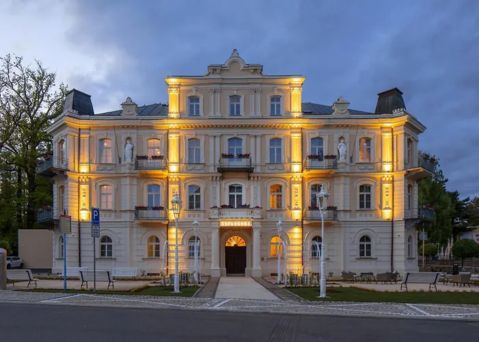 Отель Esplanade, Dependance Monti 4*