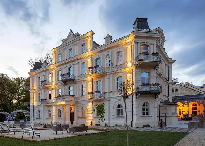 Esplanade, Dependance Monti Отель 4*