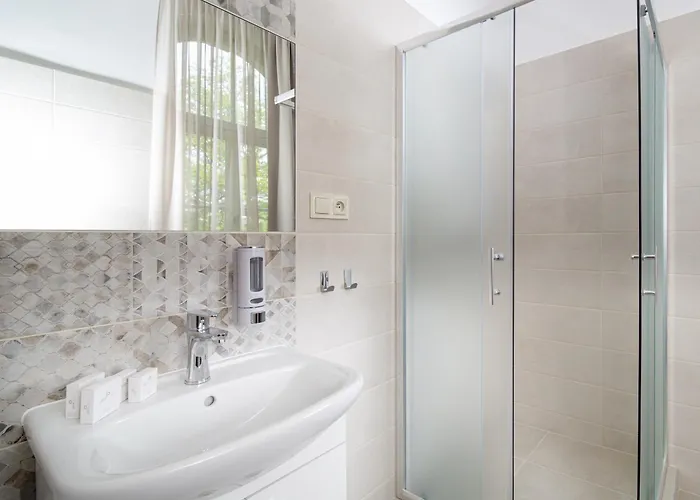 Esplanade, Dependance Monti Отель 4*